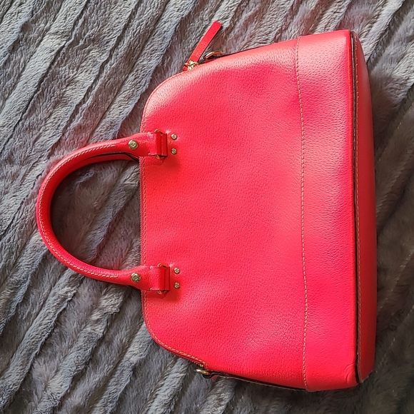 ❌️SOLD❌️ Kate Spade Sadie Dome Satchel - Bikini Pink - Picture 6 of 16